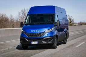IVECO ON inovuje bezpečnost provozu. Zavádí osobní bezpečnostní hlášení řidiče
