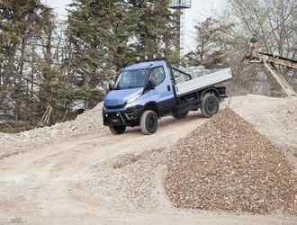 NewDaily4x4_Iveco-1